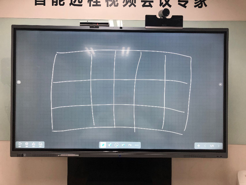 用白板自己畫表格，歪歪扭扭